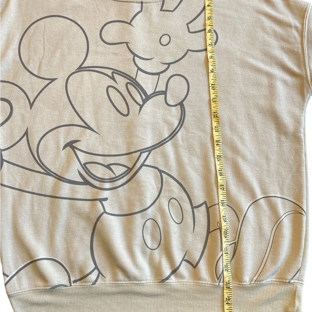 Disney Mickey Mouse Women's Cream Oversized Sweatshirt Size Small - Picture 4 of 4